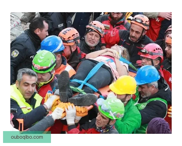 围绕格布泽斯堡一比零小胜卡赫拉曼马拉什的精彩对决与赛后深度解析报道